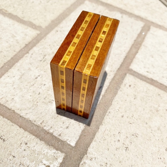 Small Vintage Inlayed Marquetry Wooden Box. - Picture 5 of 8